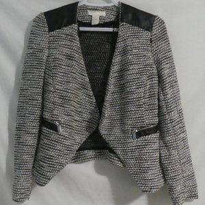 H&M | size 4 | Black/White Knit | Faux Leather Trim | Asymmetrical Hem | Jacket